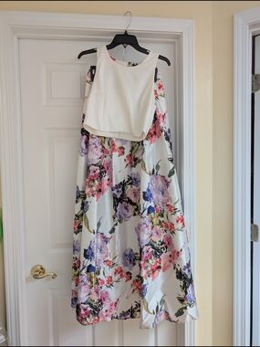 My Michelle Floral Dress in White, Green, Pink